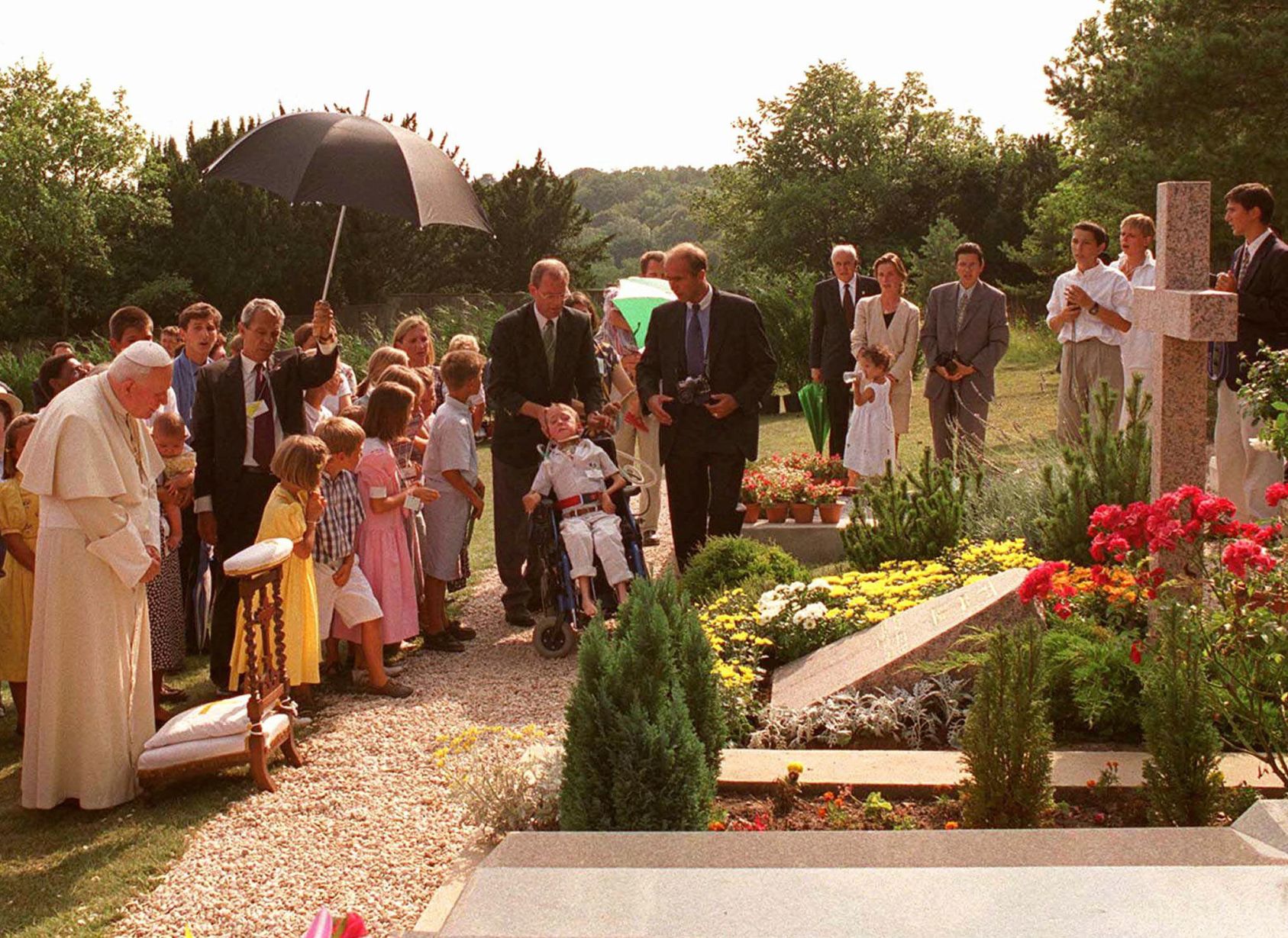1994: Pope John Paul II